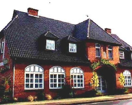 Hotel-Restaurant Pfeffermuehle Dörverden Exteriör bild
